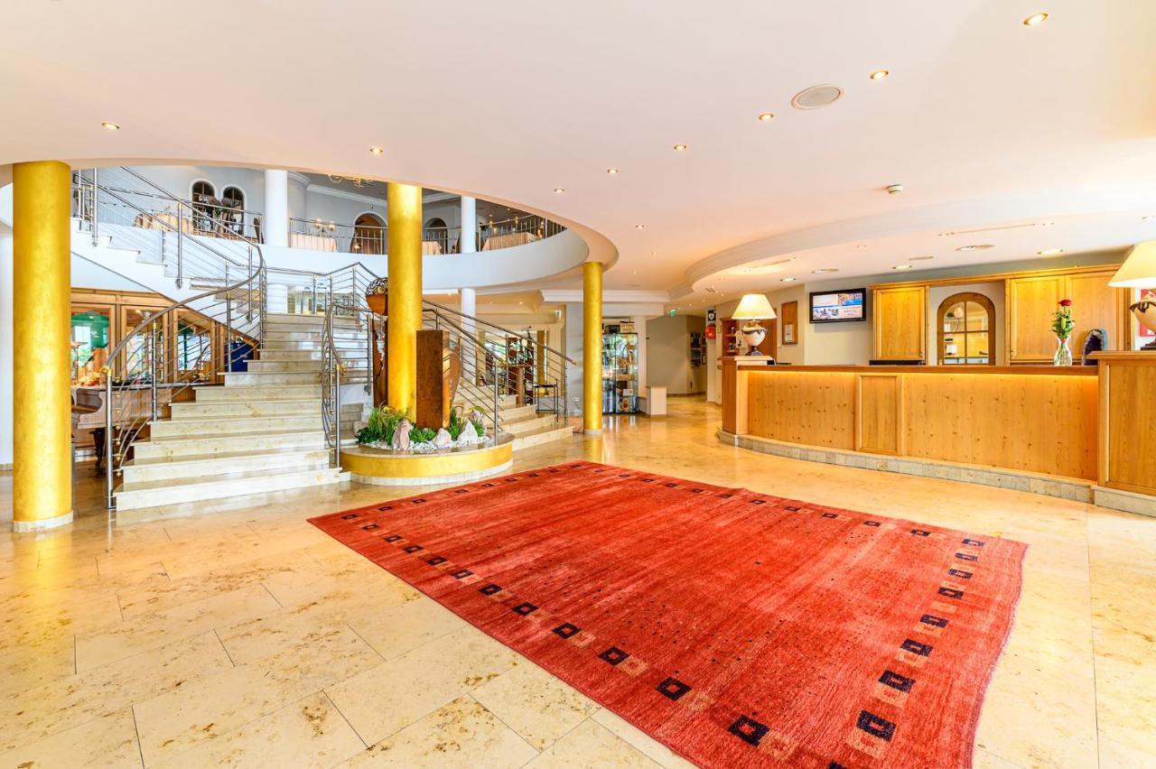 Wohlfuehlhotel Schiestl Fügen Kültér fotó