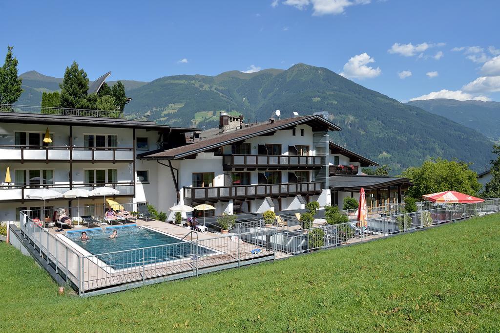 Wohlfuehlhotel Schiestl Fügen Kültér fotó