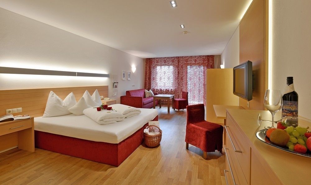 Wohlfuehlhotel Schiestl Fügen Kültér fotó