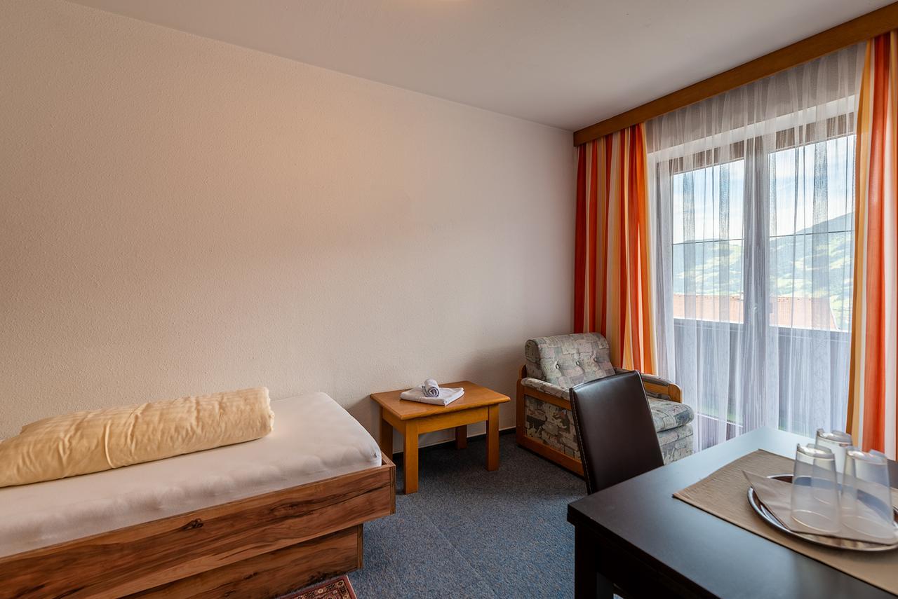 Wohlfuehlhotel Schiestl Fügen Kültér fotó