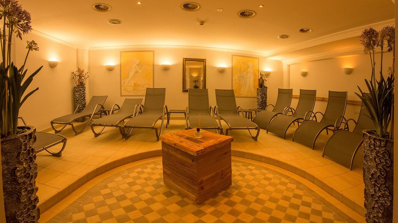 Wohlfuehlhotel Schiestl Fügen Kültér fotó